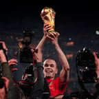 محمد ابو. تريكه 