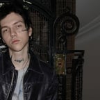 холидейбой