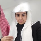 صوت ناعم لكن فيه بعض الخشونه