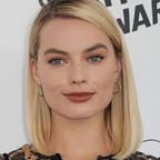 Margot robbie 
