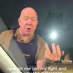 英语—男雨刮博主