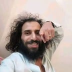 مصطفى المومري