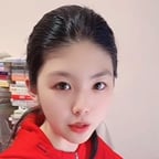 0908--红衣服女孩