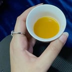 صوت أنثوي ودود