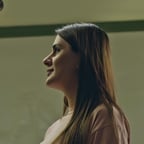 शांत हिंदी आवाज़