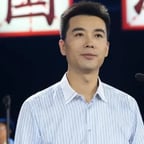 郭志坚-央视主持