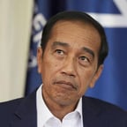 Jokowi Lawan