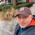 Спокойный Мужской Голос