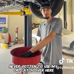 英语-本土汽修博主