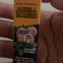 美国指甲油网红女生