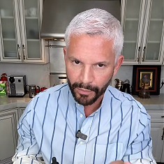 足贴西语（王）