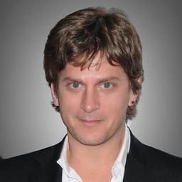 Rob Thomas 