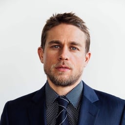 Charlie hunnam 