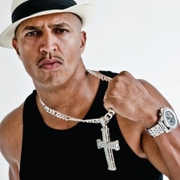MANO BROWN
