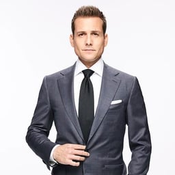 HARVEY SPECTER