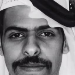 علي الحارثي 