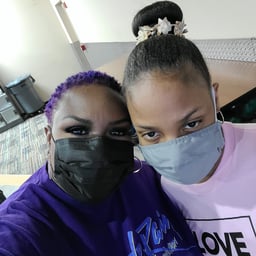 Clear Female Speaker