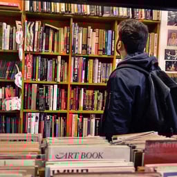 صوت عربي حكيم