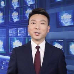 央视新闻联播康辉主持男