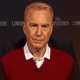 Kevin Costner indoor 