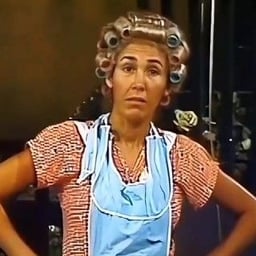 Dona Florinda (Marta Volpiani)
