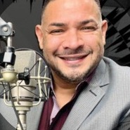 ALBERTO ACOSTA LOCUTOR 2,0