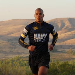 David Goggins latino