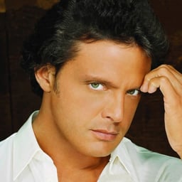 LUIS MIGUEL