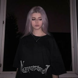 Молодая Девушка