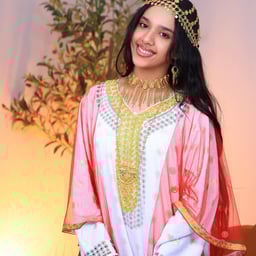 التفاصيل تيوب