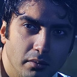 مراد علمدار