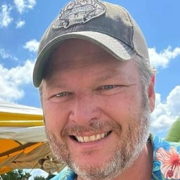 Blake Shelton 