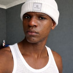 Warm Conversational Narrator