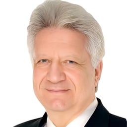 مرتضى منصور