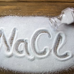 معلق رياضي حماسي