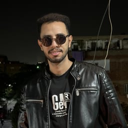 حمومزيكا مذيع روقان