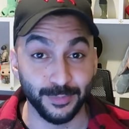 مصطفى كيم اوفر