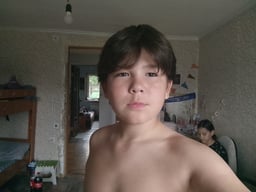 маленький мальчик 