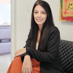 Narrador Profissional Claro