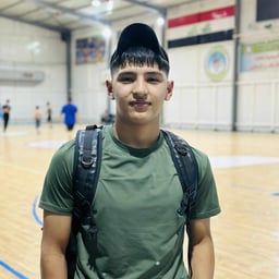 اني ادوره حلوين