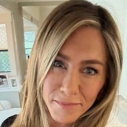 Jennifer Aniston 