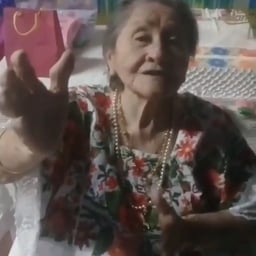 Mamá Yoli 