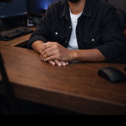 पुरुष हिंदी कथावाचक