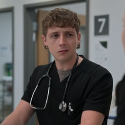 Voz Conversacional Amigable