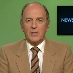 `Último Jornal News Anchor (1976)