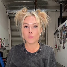 （王）适配器白女