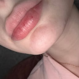 Эмоциональный Женский Голос