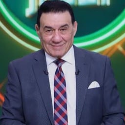 المعلق متحت شلبي 