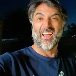 Narrador Español Claro