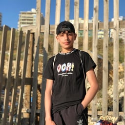 بدي الدقه تكون حلوه ولد يكون صافي